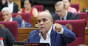 Bachi aclara que Valdovinos no impondrá qué versión de la reforma se votará en el Senado