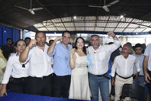 Villalba dijo que luchará contra el modelo cartista y trabajará para que un liberal presida el país - Política - ABC Color