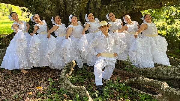 Alex B: La Revolución del Folklore en la Era Digital