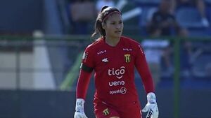 Arquera titular de Guaraní disfruta de sus vacaciones en Concepción - Concepción al Día