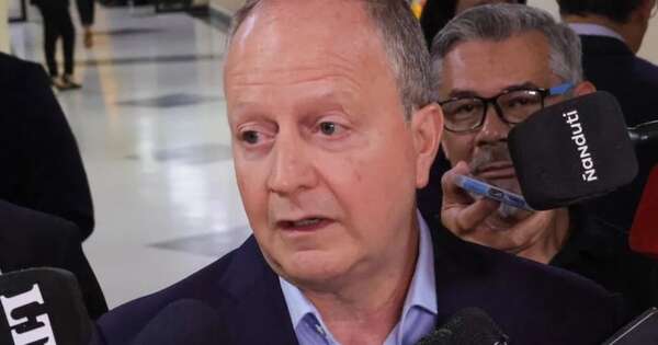 La Nación / MEF garantiza que modificación de Diputados neutraliza el déficit