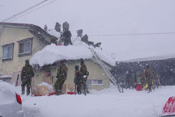 Al menos 46 fallecidos y más de medio millar de heridos por fuertes nevadas en Japón - Mundo - ABC Color