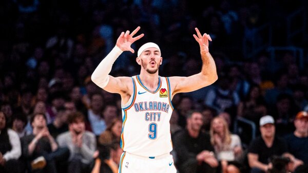 Thunder evitan la crisis en LA y Cleveland tumba a Denver en una noche de peleas en la NBA