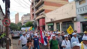 Tensión en Asunción: clima de confrontación y cerco legislativo - Nacionales - ABC Color