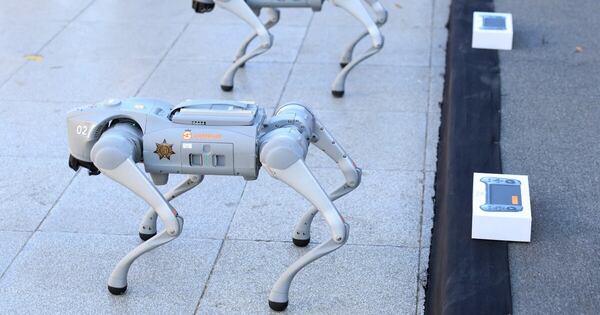 La Nación / “Perros robot” apoyarán a policías en sede mexicana del Mundial 2026