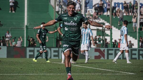 Junior Marabel, contento por su arranque goleador