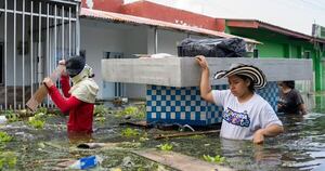 La Nación / Colombia: inundaciones en región ganadera suman 22 muertos y miles de afectados