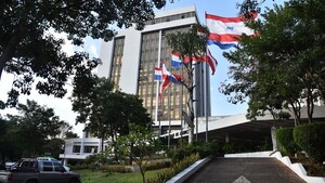 Asunción: Autorizan acciones judiciales contra la Municipalidad por millonaria deuda de bonos