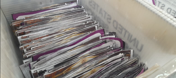 Más de mil tarjetas de Tekoporã  y Adultos Mayores aguardan retiro en el Correo Paraguayo de Encarnación