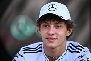 Kimi Antonelli sale ileso tras sufrir un accidente de coche en San Marino - Automovilismo - ABC Color