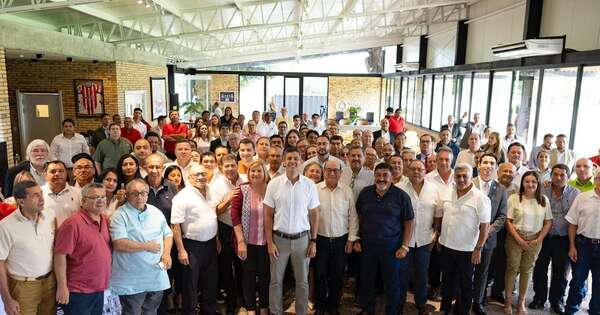 La Nación / Directivos de medios radiales del interior expresaron respaldo a la gestión de Peña