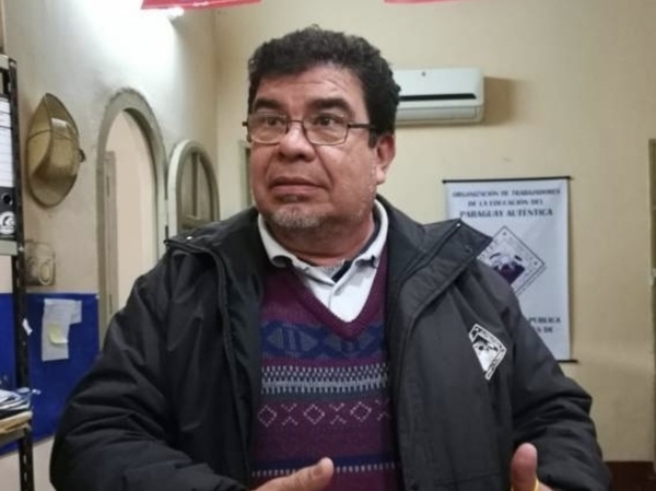 Docentes ven como "un respiro" la prórroga de la reforma de la Caja Fiscal, pero exigen mesa de trabajo