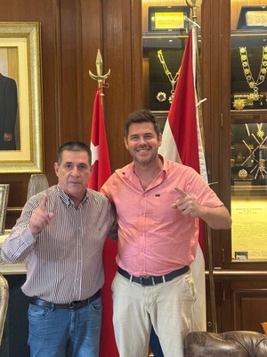 Horacio Cartes recibió al candidato a concejal Richard Reichardt en su residencia, confirmando su presencia en la lista de HC - El Trueno