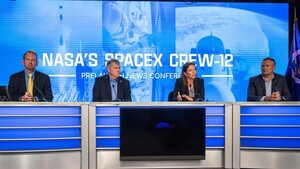 NASA aplaza vuelo espacial por clima y nueva tripulación de cuatro astronautas irá a la EEI