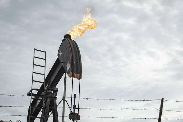 EE.UU. relaja restricciones para que petroleras estadounidenses operen en Venezuela - Mundo - ABC Color