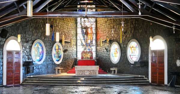 La Nación / Itaipú financiará restauración de la catedral de Ciudad del Este