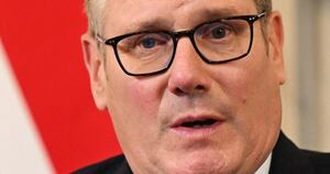 La Nación / Gobierno británico enfrenta escándalo