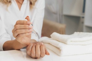 Cómo recuperar tus uñas naturales después del acrílico