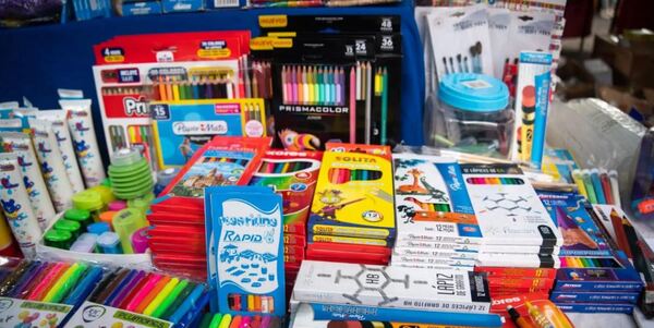 Prepararse para inicio de clases sin que "duela" tanto: guía económica para familias paraguayas