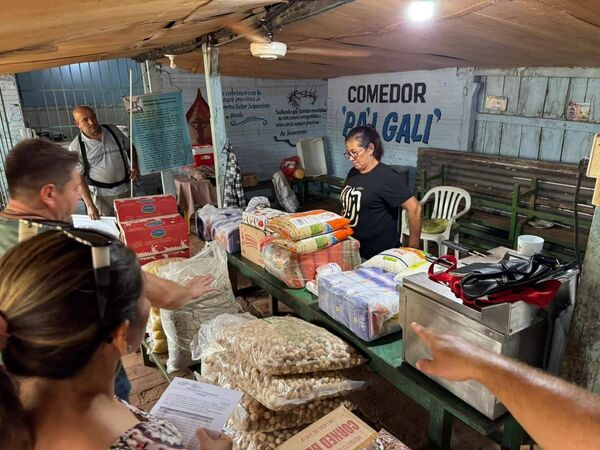 Comedores de niños de Concepción reciben víveres - Concepción al Día