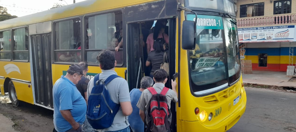 Esperar el colectivo se vuelve “un verdadero sacrificio” en barrio San Isidro