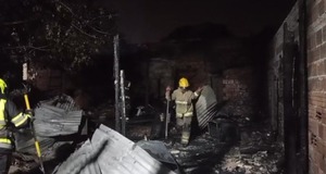 Incendio consume por completo una vivienda en Itá Enramada | Unicanal