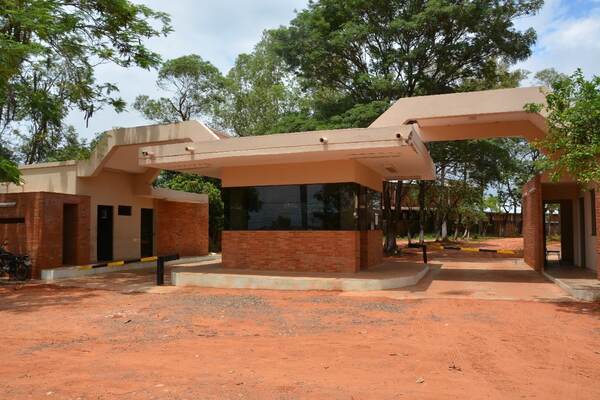 Recapturan en Luque a joven que se fugó dos veces del Centro Educativo de Itauguá - La Tribuna