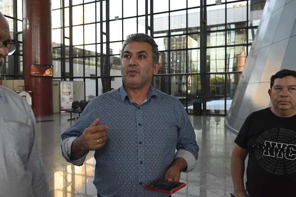 AUDIO: Docentes: inicio de clases, “garantizado en un 95%”  - A La Gran 7-30 - ABC Color