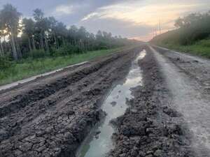 Realidades dispares en reparación de caminos en Alto Paraguay - Noticias del Chaco - ABC Color