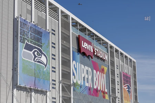 Un escaparate publicitario disfrazado de final deportiva