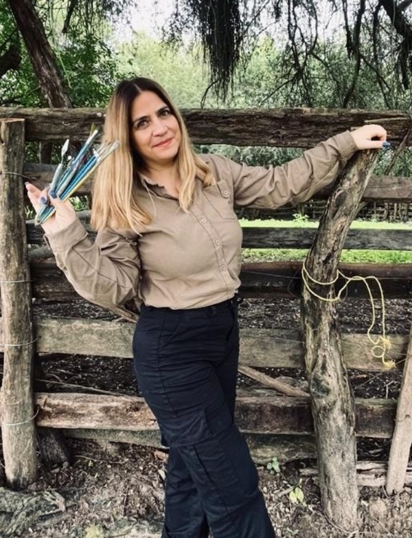 Popular / Natalia Mora propone: pintar, sentir y llevarse una obra propia