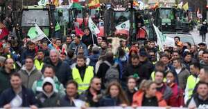 La Nación / Miles de agricultores toman Madrid contra el acuerdo UE-Mercosur