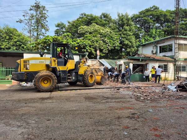 Asalto y explosión en Coronel Bogado: refuerzan seguridad e investigan origen de explosivos - Policiales - ABC Color