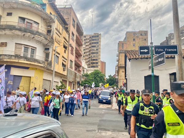 OTEP anuncia que las clases no comenzarán el 23 de febrero y convoca a huelga general - El Trueno