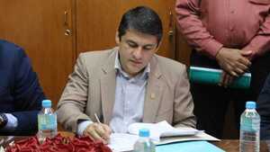 Diputado admite error en tratar a las apuradas la reforma fiscal