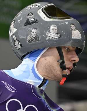 Heraskevych desafía prohibición del COI de usar un casco en homenaje a víctimas de guerra  - Polideportivo - ABC Color