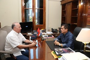 Ministro Baruja recibe al embajador paraguayo en Taiwán para fortalecer cooperación en vivienda - ADN Digital