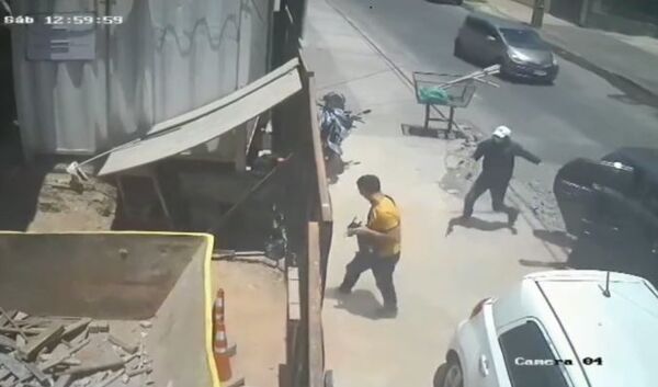 Delincuencia sin control: revelan video de cómo robaron G. 50 millones a plena luz del día en Asunción