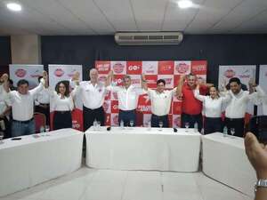 “El pueblo esteño perdió la esperanza en el Partido Colorado”, dice Mario Abdo Benítez al presentar a los precandidatos de su movimiento - ABC en el Este - ABC Color