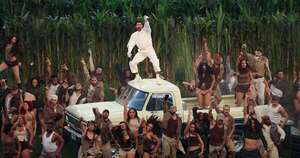 La Nación / El Super Bowl inolvidable de Bad Bunny - OJO Galería