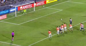 Popular / (VIDEO) Arquero del 2 de Mayo paró un penal de Alianza Lima