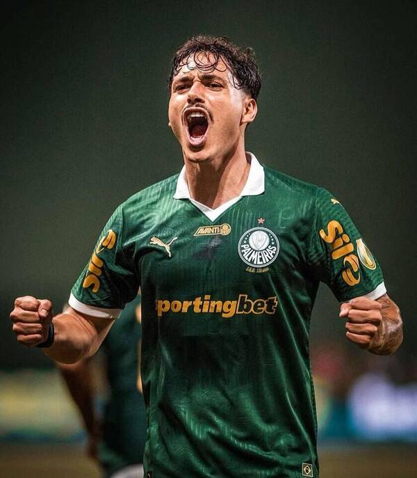 Mauricio e paraguaio y está a la orden del “Cazador”