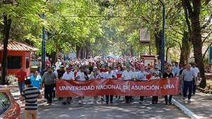 Mientras se aguarda definición sobre reforma, prosiguen paros y renuncias - Economía - ABC Color