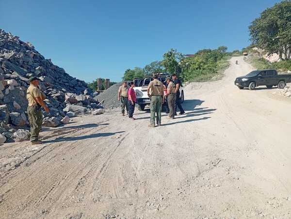 Detienen a dos personas por presunta provisión de explosivos usados en asalto en Coronel Bogado