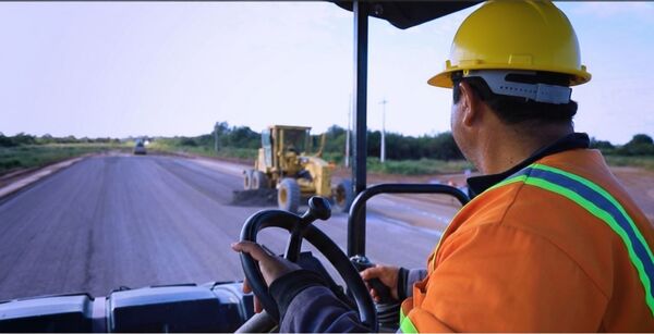 Alarma en sector construcción: deuda estatal trepa a USD 370 millones y pone en jaque proyectos de infraestructura