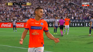 Insólito: Penal, cambio, enojo y festejo