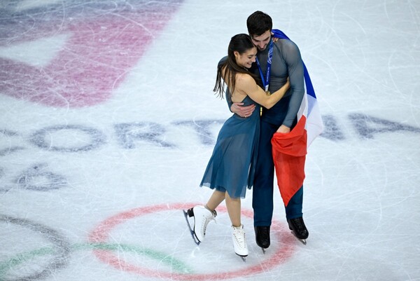 Cizeron y Beaudry se llevan el oro olímpico en danza sobre hielo