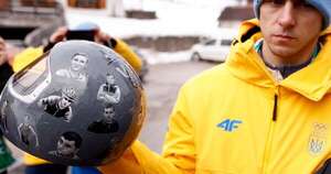 La Nación / Descalifican a atleta ucraniano por casco con imágenes de deportistas fallecidos