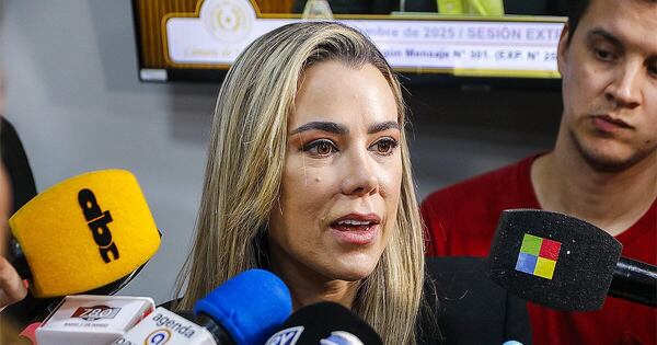 Lizarella Valiente impulsa resolución para regular presencia de "therians" en espacios públicos