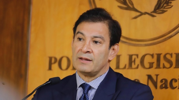 Senadores y gremios docentes debatirán jubilaciones en una reunión privada